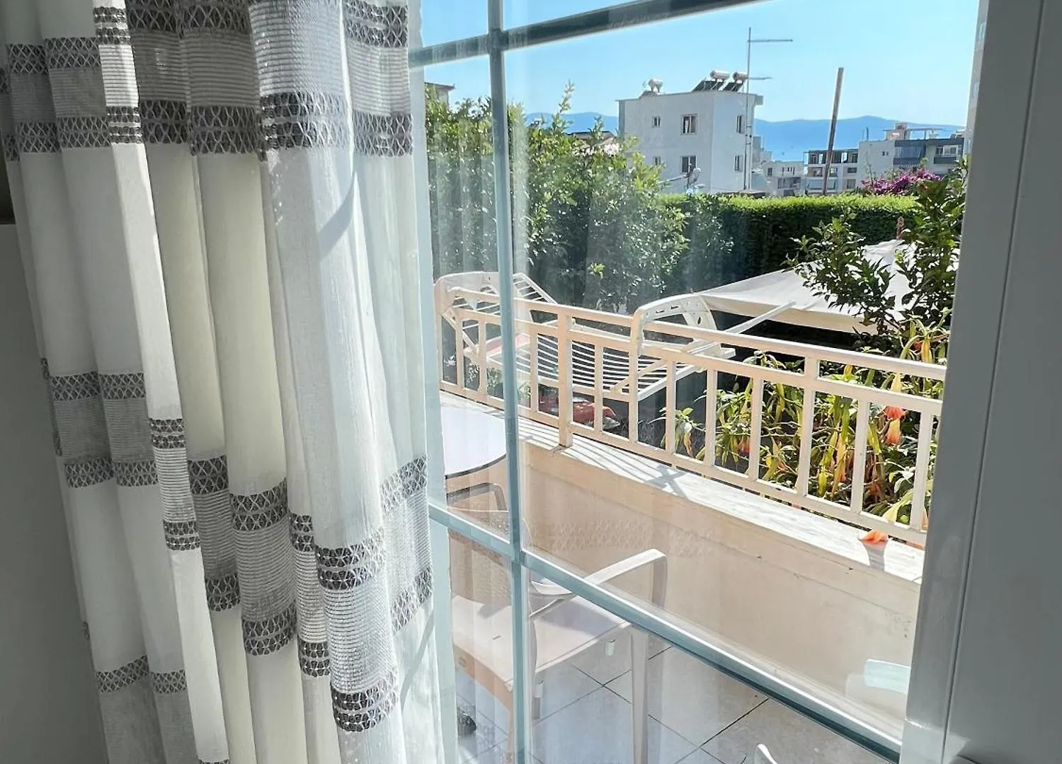 Mimi'S Apartments Vlorë 0*,